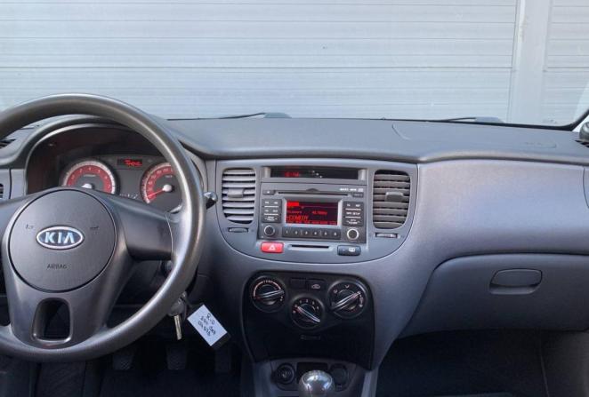 Kia Rio II Рестайлинг с пробегом 2011 года, цена 570 000 рублей, 143765 км, седан, Автокод Объявления