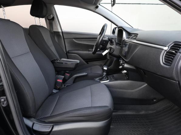 Kia Rio IV Рестайлинг с пробегом 2020 года, цена 1 229 000 рублей, 150737 км, седан, Автокод Объявления
