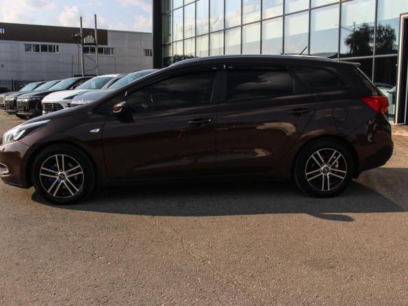 Kia Ceed II с пробегом 2014 года, цена 950 000 рублей, 265862 км, универсал, Автокод Объявления