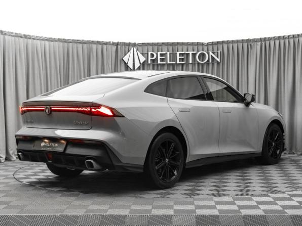 Changan UNI-V I с пробегом 2024 года, цена 2 440 000 рублей, 23918 км, лифтбек, Автокод Объявления