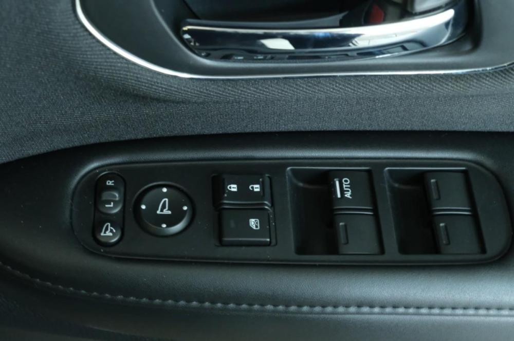 Honda Vezel I Рестайлинг Омск  - изображение 9