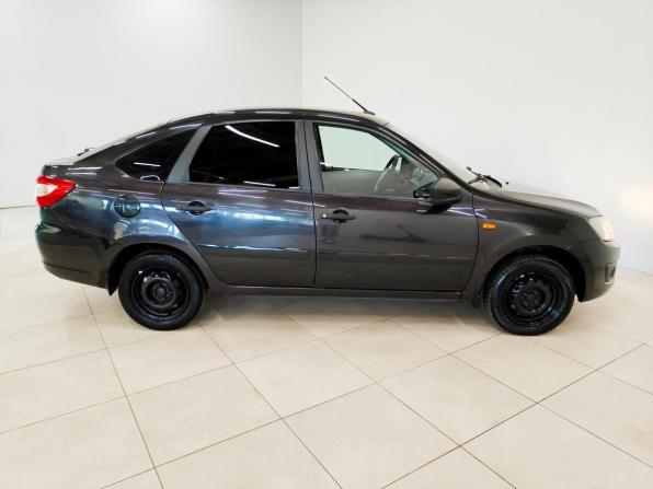 Lada (ВАЗ) Granta I с пробегом 2017 года, цена 571 800 рублей, 66996 км, лифтбек, Автокод Объявления