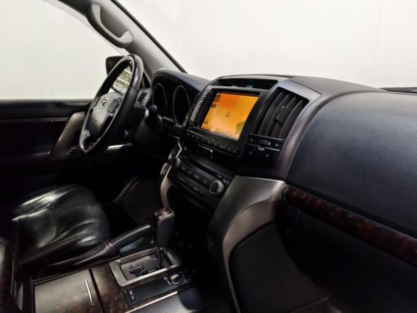 Toyota Land Cruiser 200 Series с пробегом 2011 года, цена 3 600 000 рублей, 250605 км, внедорожник, Автокод Объявления
