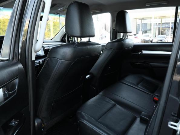 Toyota Hilux VIII с пробегом 2016 года, цена 2 949 000 рублей, 315666 км, offers.body_type.unknown, Автокод Объявления