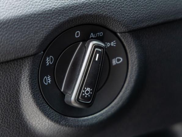 Skoda Octavia III (A7) Рестайлинг с пробегом 2019 года, цена 1 848 000 рублей, 92583 км, лифтбек, Автокод Объявления