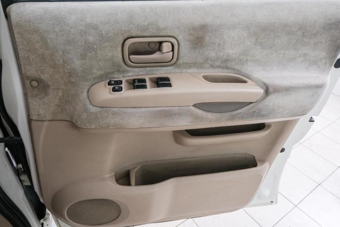 Nissan Serena II (C24) с пробегом 2002 года, цена 499 000 рублей, 345000 км, минивэн, Автокод Объявления