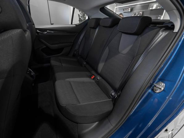 Skoda Octavia IV (A8) с пробегом 2021 года, цена 1 995 000 рублей, 170969 км, лифтбек, Автокод Объявления