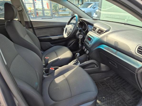 Kia Rio III Рестайлинг с пробегом 2016 года, цена 1 099 000 рублей, 148384 км, седан, Автокод Объявления