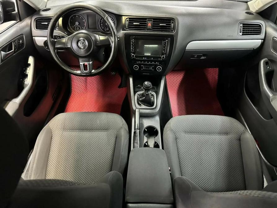 Volkswagen Jetta VI Набережные Челны  - изображение 13