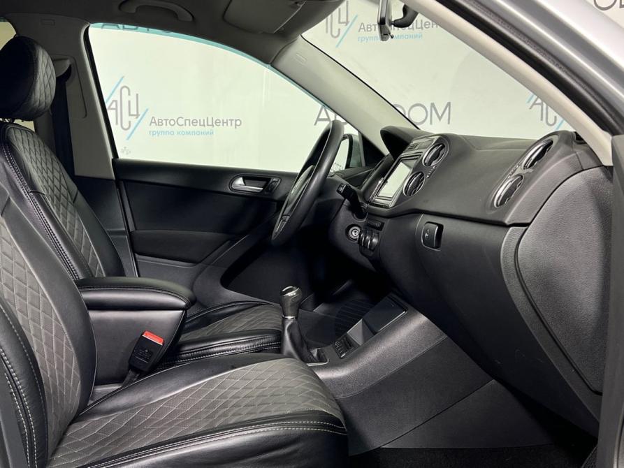 Volkswagen Tiguan I Рестайлинг Москва  - изображение 10