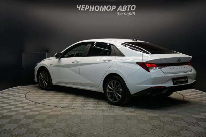 Hyundai Elantra VII (CN7) с пробегом 2021 года, цена 1 934 000 рублей, 95753 км, седан, Автокод Объявления