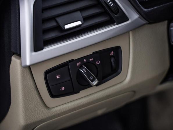 BMW 3 серии VI (F3x) с пробегом 2015 года, цена 1 899 000 рублей, 139134 км, седан, Автокод Объявления