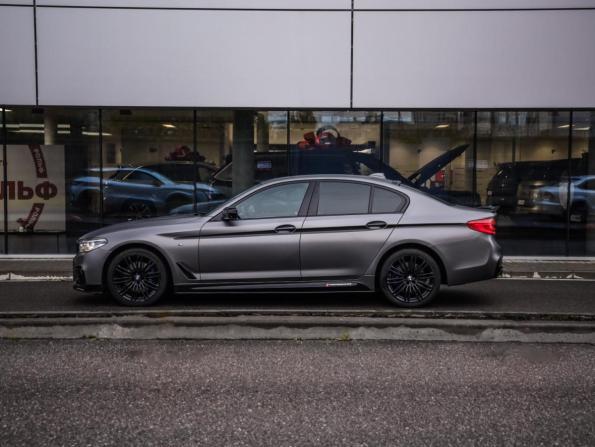 BMW 5 серии VII (G30/G31/G38) с пробегом 2018 года, цена 3 885 750 рублей, 130705 км, седан, Автокод Объявления