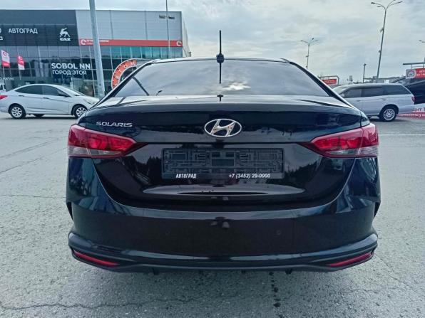 Hyundai Solaris II Рестайлинг с пробегом 2021 года, цена 1 649 995 рублей, 77869 км, седан, Автокод Объявления