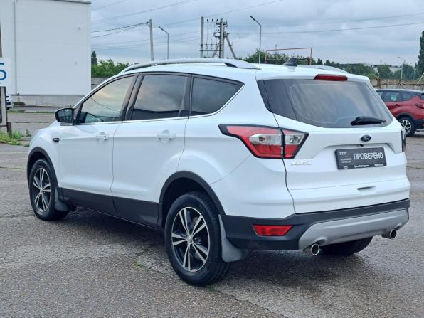 Ford Kuga II Рестайлинг с пробегом 2017 года, цена 1 689 000 рублей, 84000 км, внедорожник, Автокод Объявления