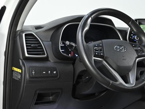 Hyundai Tucson III Рестайлинг с пробегом 2018 года, цена 2 149 000 рублей, 137000 км, внедорожник, Автокод Объявления