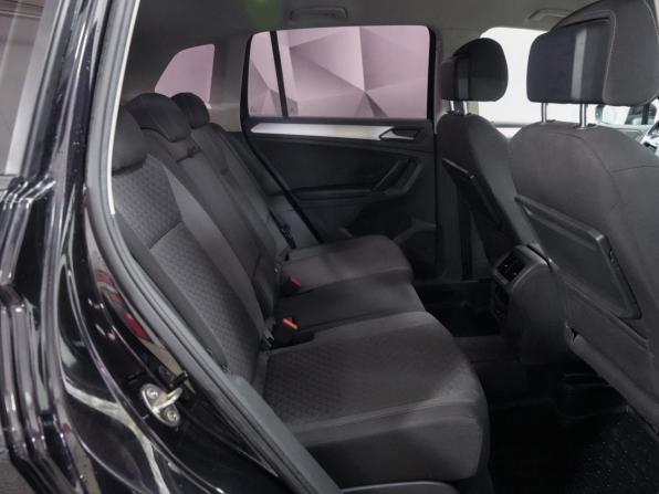Volkswagen Tiguan II с пробегом 2020 года, цена 2 788 000 рублей, 83242 км, внедорожник, Автокод Объявления