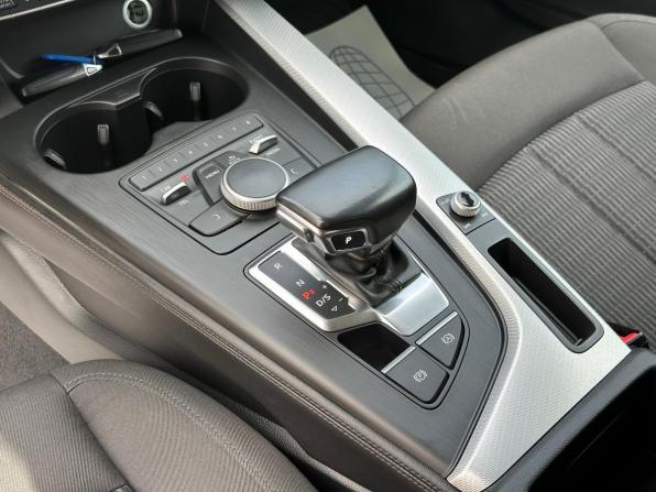 Audi A4 V (B9) с пробегом 2017 года, цена 1 990 000 рублей, 232300 км, седан, Автокод Объявления