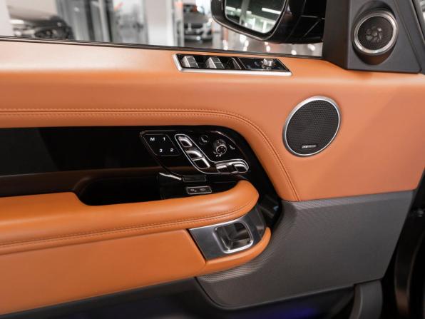 Land Rover Range Rover IV Рестайлинг с пробегом 2019 года, цена 7 400 000 рублей, 126571 км, внедорожник, Автокод Объявления