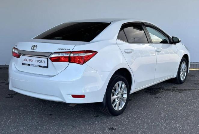Toyota Corolla XI (E160 E170 E180) с пробегом 2013 года, цена 1 600 000 рублей, 101132 км, седан, Автокод Объявления