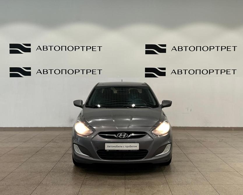 Hyundai Solaris I Санкт-Петербург  - изображение 10