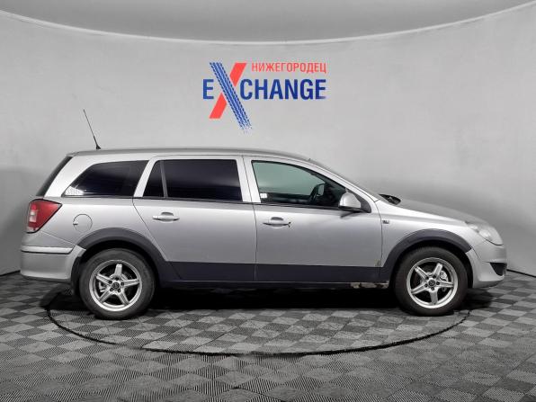 Opel Astra H Рестайлинг с пробегом 2011 года, цена 439 000 рублей, 257172 км, универсал, Автокод Объявления