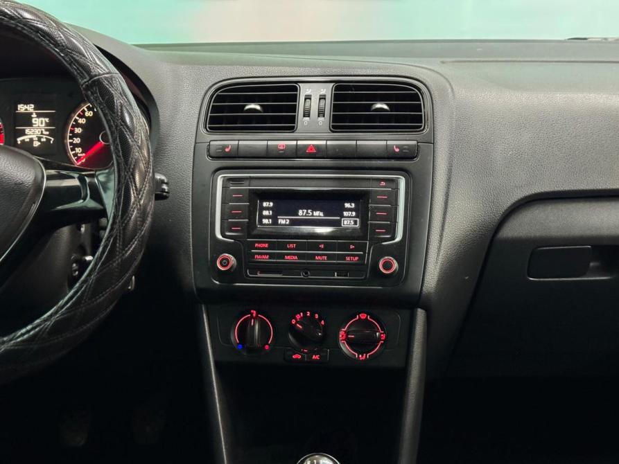 Volkswagen Polo V Рестайлинг Набережные Челны  - изображение 12