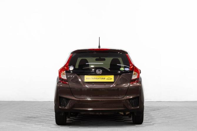 Honda Fit III с пробегом 2016 года, цена 1 149 000 рублей, 69000 км, хэтчбек, Автокод Объявления