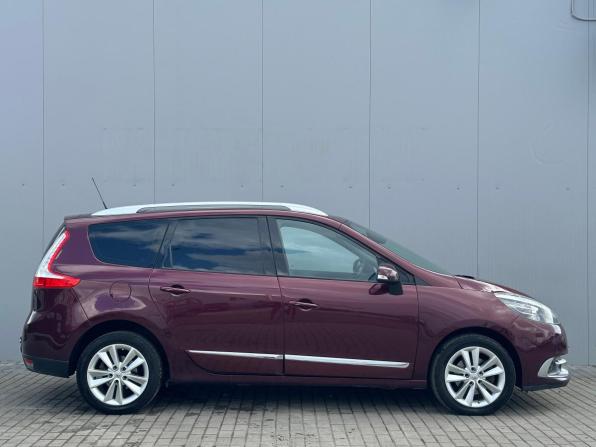 Renault Scenic III Рестайлинг 2 с пробегом 2013 года, цена 1 490 000 рублей, 177000 км, минивэн, Автокод Объявления