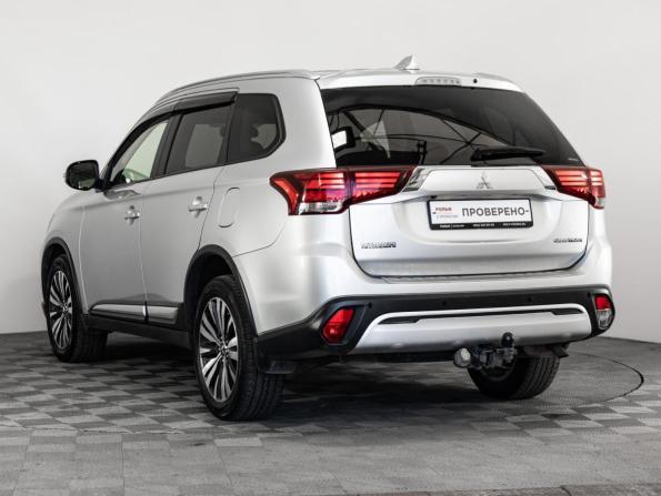 Mitsubishi Outlander III Рестайлинг 3 с пробегом 2019 года, цена 2 399 000 рублей, 102906 км, внедорожник, Автокод Объявления