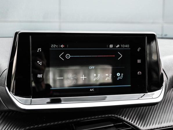 Peugeot 2008 II с пробегом 2021 года, цена 1 919 000 рублей, 13598 км, внедорожник, Автокод Объявления