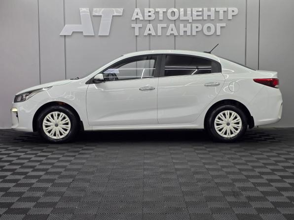 Kia Rio IV с пробегом 2018 года, цена 1 549 000 рублей, 113163 км, седан, Автокод Объявления