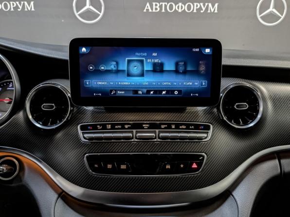 Mercedes-Benz V-Класс III (W447) Рестайлинг с пробегом 2022 года, цена 6 500 000 рублей, 119000 км, минивэн, Автокод Объявления