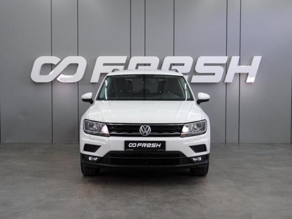 Volkswagen Tiguan II с пробегом 2018 года, цена 2 199 000 рублей, 101164 км, внедорожник, Автокод Объявления