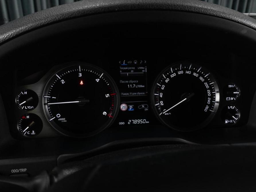 Toyota Land Cruiser 200 Series Рестайлинг 2 Тюмень  - изображение 23