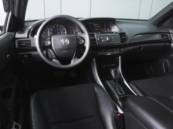 Honda Accord IX Рестайлинг с пробегом 2017 года, цена 2 039 000 рублей, 229526 км, седан, Автокод Объявления