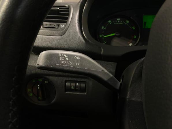 Skoda Fabia II Рестайлинг с пробегом 2013 года, цена 849 000 рублей, 70893 км, хэтчбек, Автокод Объявления