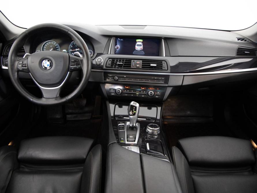 BMW 5 серии VI (F10/F11/F07) Рестайлинг Санкт-Петербург  - изображение 10