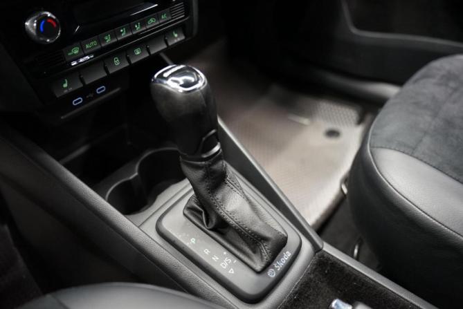Skoda Rapid II с пробегом 2021 года, цена 1 825 000 рублей, 55300 км, лифтбек, Автокод Объявления