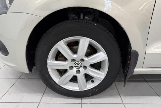 Volkswagen Polo V с пробегом 2011 года, цена 660 000 рублей, 289163 км, седан, Автокод Объявления
