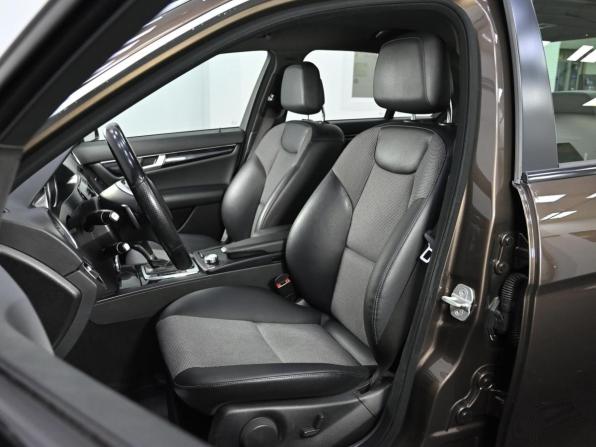 Mercedes-Benz C-Класс III (W204) Рестайлинг с пробегом 2013 года, цена 1 249 000 рублей, 250000 км, седан, Автокод Объявления