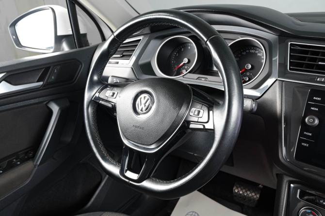 Volkswagen Tiguan II с пробегом 2020 года, цена 2 029 000 рублей, 75270 км, внедорожник, Автокод Объявления