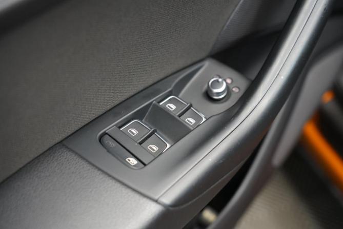 Audi Q3 I (8U) с пробегом 2013 года, цена 1 599 000 рублей, 187241 км, внедорожник, Автокод Объявления