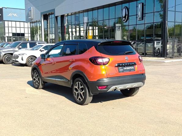 Renault Kaptur I с пробегом 2016 года, цена 1 274 000 рублей, 151429 км, внедорожник, Автокод Объявления