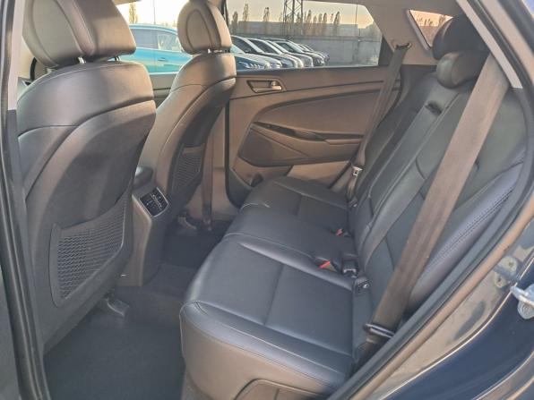 Hyundai Tucson III с пробегом 2018 года, цена 1 949 000 рублей, 165000 км, внедорожник, Автокод Объявления