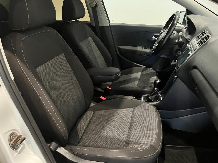 Volkswagen Polo V Рестайлинг Волгоград  - изображение 27