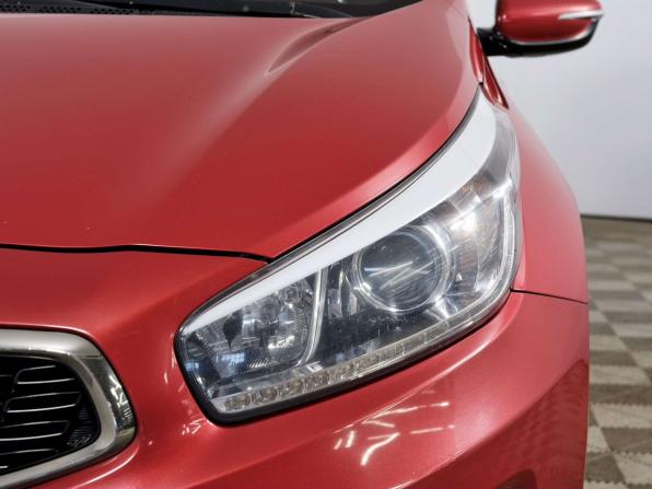Kia Ceed II Рестайлинг с пробегом 2017 года, цена 1 288 000 рублей, 147190 км, хэтчбек, Автокод Объявления