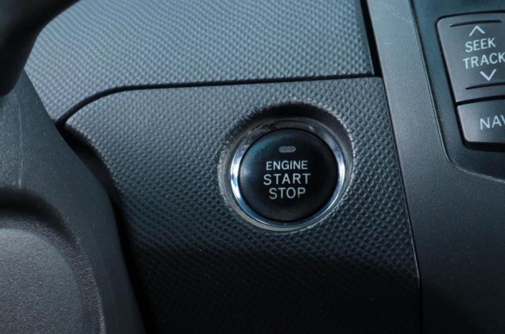 Toyota Yaris II Челябинск  - изображение 12