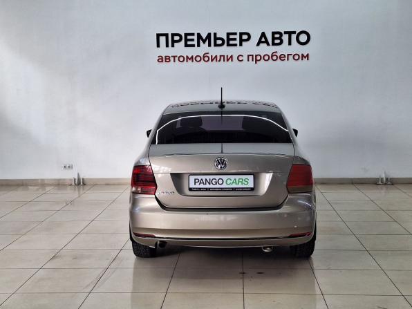 Volkswagen Polo V Рестайлинг с пробегом 2017 года, цена 1 050 000 рублей, 114250 км, седан, Автокод Объявления