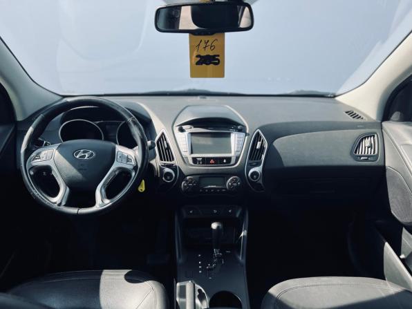 Hyundai ix35 I с пробегом 2012 года, цена 880 000 рублей, 270000 км, внедорожник, Автокод Объявления